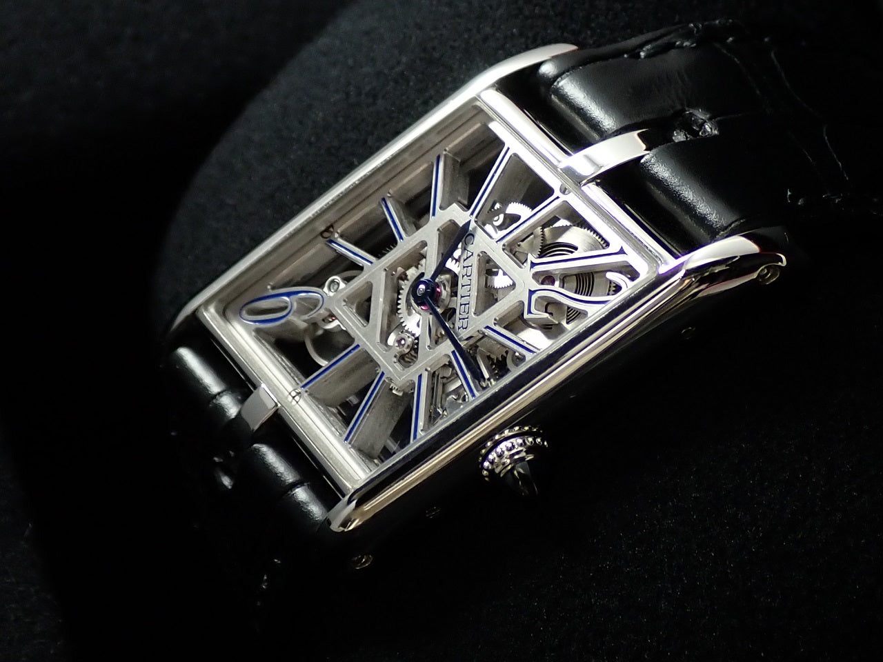 Cartier Tank Asymmetric Watch Ref.WHTA0012