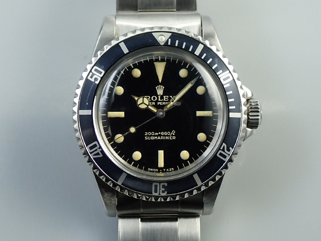 Rolex Submariner Reference 5513M