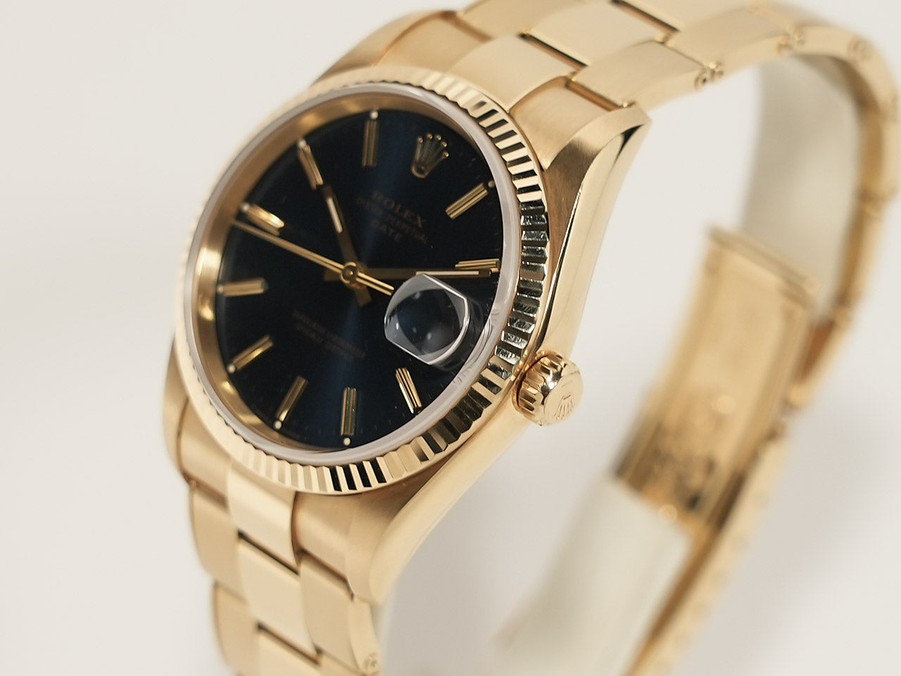 Rolex Oyster Perpetual Date Ref.15238 N